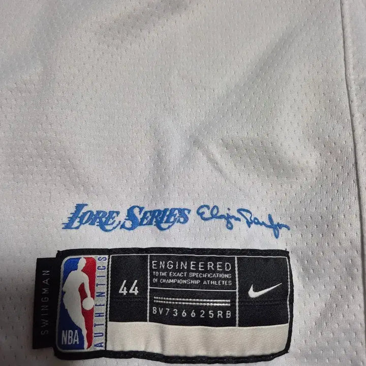 [BUNJANG] Nike LeBron James LA Lakers Swingman Jersey (Size 44 M) / 44 M NBA 나이키 르브론 제임스 LA레이커스 스윙맨 저지 유니폼