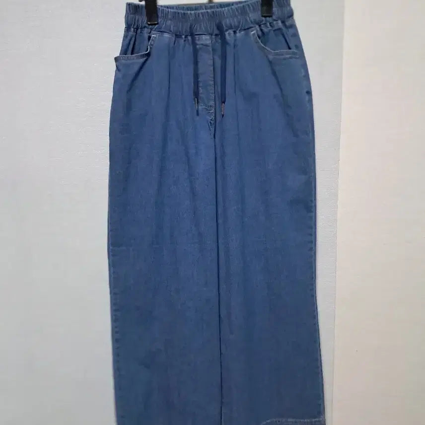 [BUNJANG] Giverny Wide Denim Pants / (신상품)지베르니 청바지 와이드 데님 밴딩 팬츠 통바지 66반77반 가격