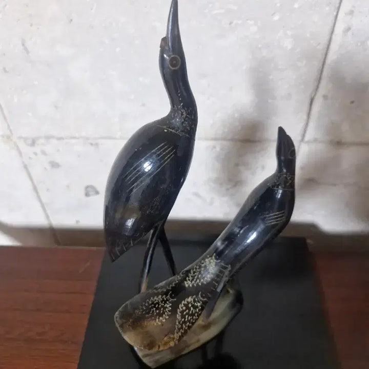 [BUNJANG] Ox Horn Crane Sculpture Ornament / 우각뿔 공예품 두루미 조각상 장식품