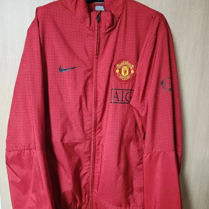 [BUNJANG] Nike Manchester United Windbreaker Jacket (Size 105) / 나이키 맨체스터 바람막이 (105)