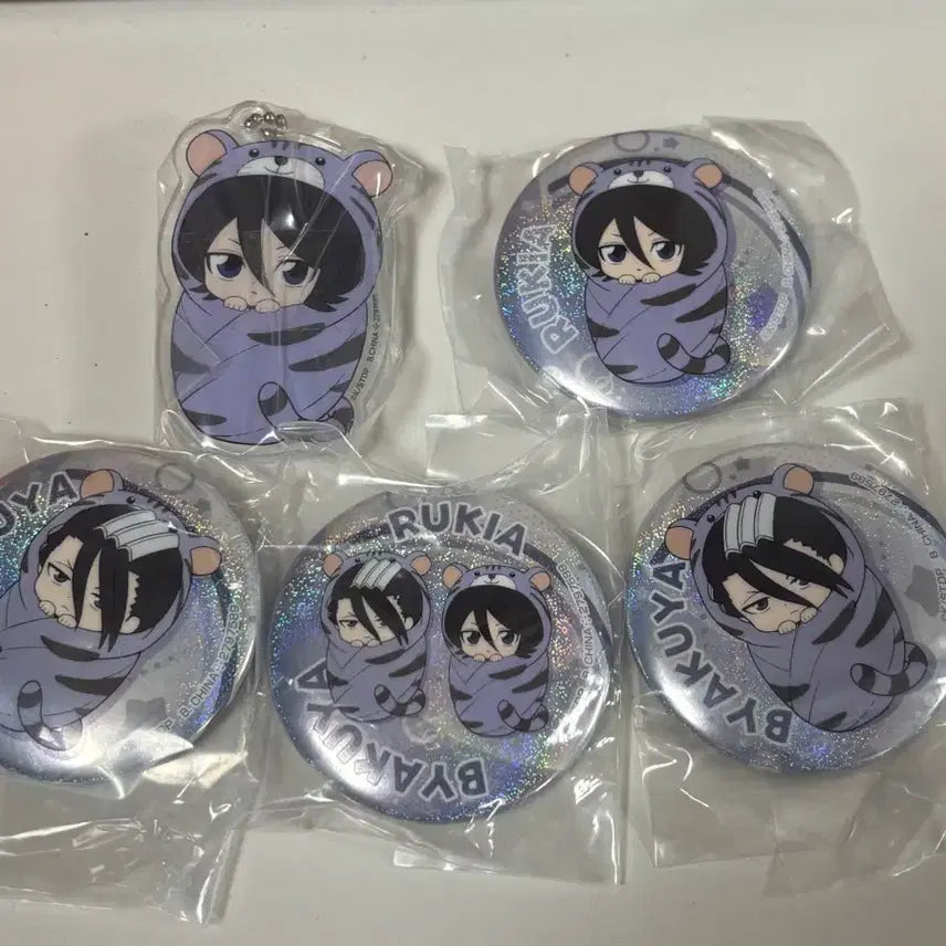 [SOLD OUT] 블리치 쿠치키 뱌쿠야 루키아 캔뱃지 키링 일괄