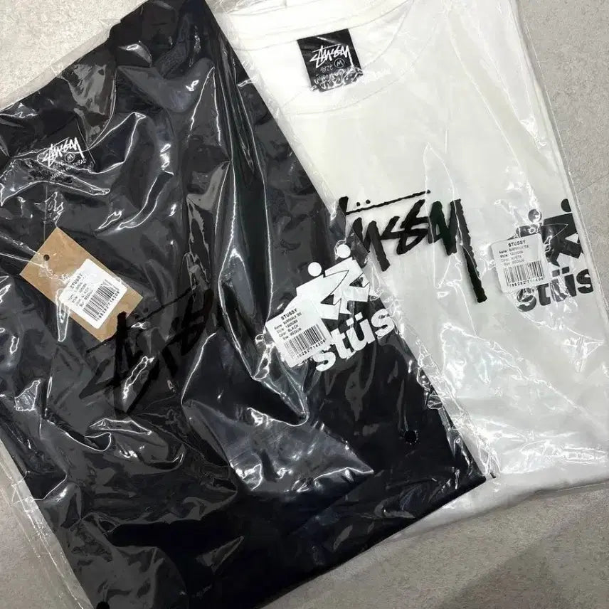 [BUNJANG] Stussy Stock Logo Short Sleeve T-Shirt (Black/White) / 정품/무료배송)스 투 시 서퍼 반팔 , 블랙 화이트