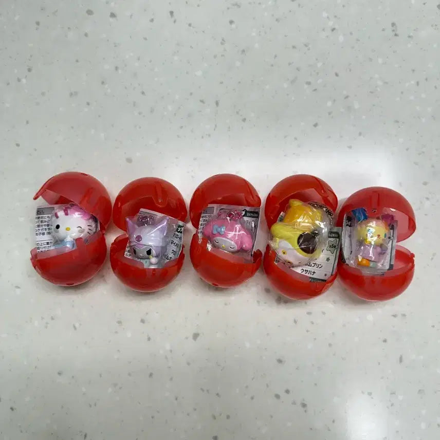 [BUNJANG] Bandai Sanrio GRWM Gacha Full Set Hello Kitty Usahana / 반다이 산리오 GRWM 겟레디윗미 가챠 풀셋 헬로키티 우사하나