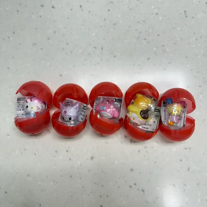 [BUNJANG] Bandai Sanrio GRWM Gacha Full Set Hello Kitty Usahana / 반다이 산리오 GRWM 겟레디윗미 가챠 풀셋 헬로키티 우사하나