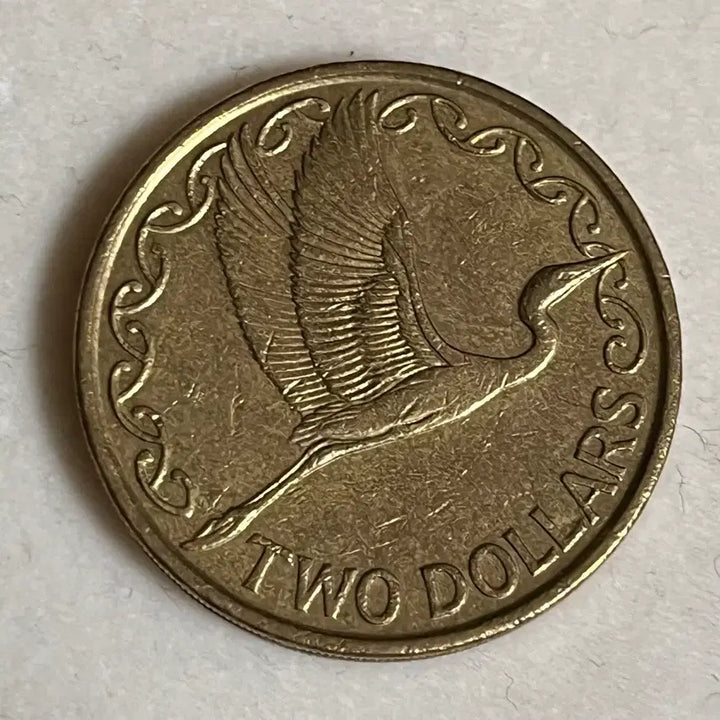 [BUNJANG] New Zealand Queen Elizabeth II 1991 $2 Coin / 뉴질랜드 엘리자베스 2세 여왕 2달러 주화 1991년