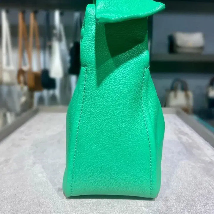 [BUNJANG] Couronne Maren Tote Bag / 쿠론 마렌 토트백