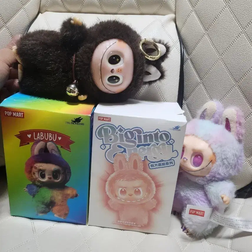 [BUNJANG] Raboo Rabbit Plush Toy / 라부부인형 팝니다.