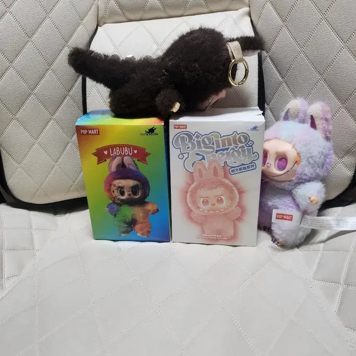 [BUNJANG] Raboo Rabbit Plush Toy / 라부부인형 팝니다.