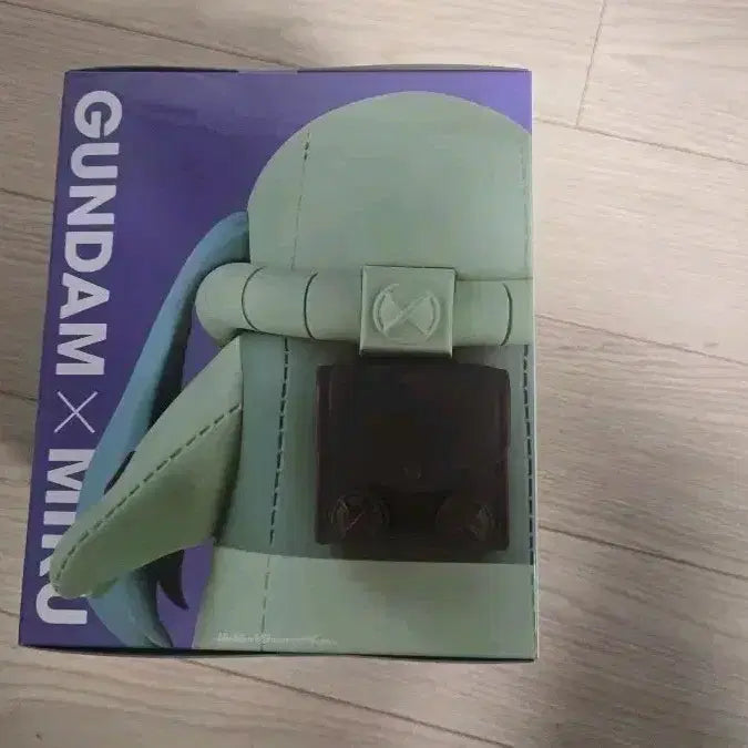 [BUNJANG] Bandai Gundam x Hatsune Miku Collaboration Figure - Zaku Ver. / 미개봉 신상 반다이 건담X미쿠 피규어 자쿠ver.