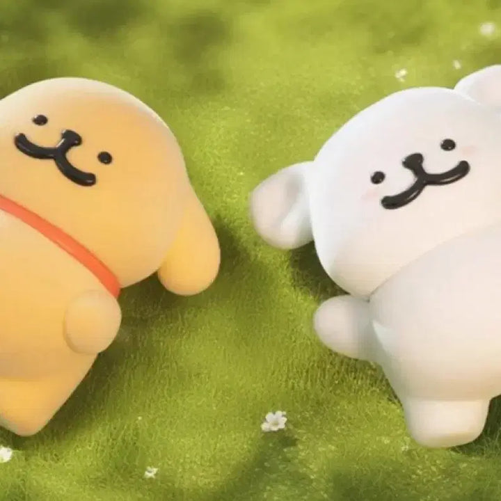 [BUNJANG] Munchies Life Maltese &amp; Retriever Figures (Set) / 몰티즈 maltese 댕댕이라이프 피규어 몰티즈 앤 리트리버