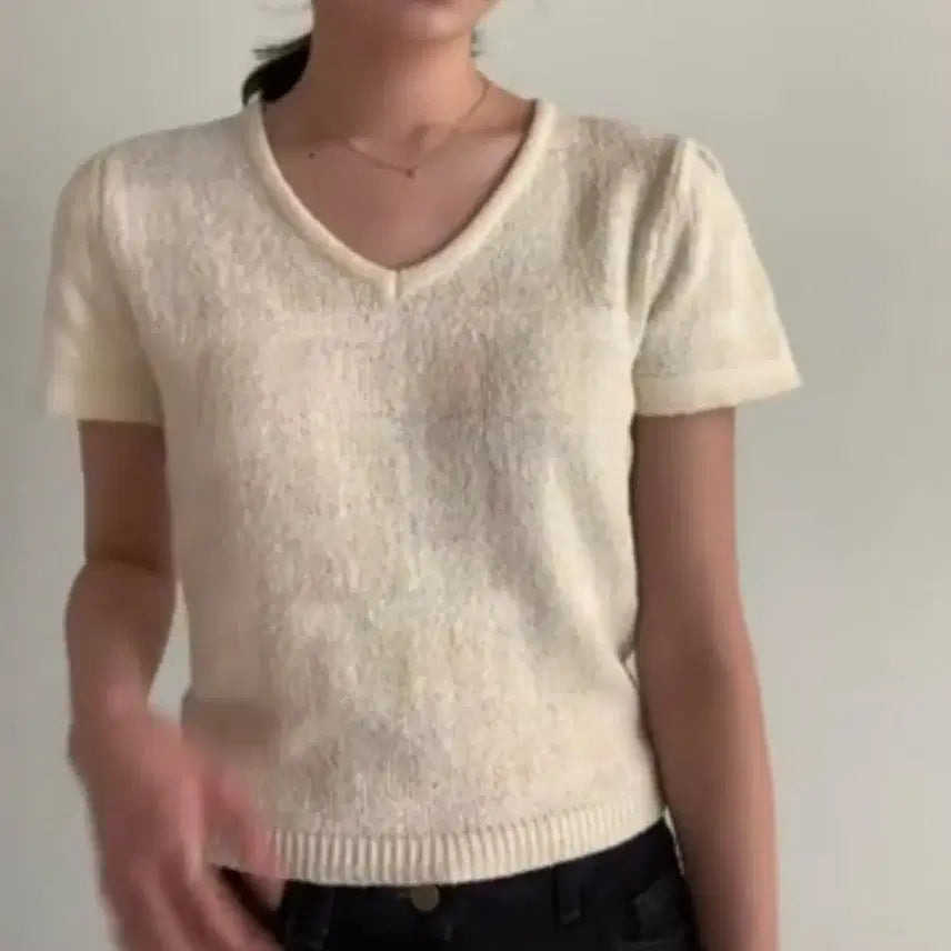 [BUNJANG] SIECIE Textured Puff Knit Short Sleeve / 시에 다이안 텍스쳐드 퍼프 니트 반팔