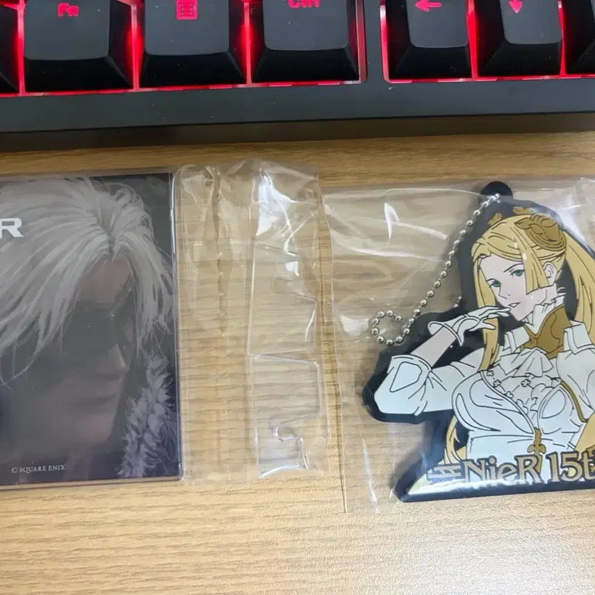 [BUNJANG] NieR Replicant Postcard + 15th Anniversary Keyring Set / 니어 레플리칸트 엽서 + 15주년 키링 세트
