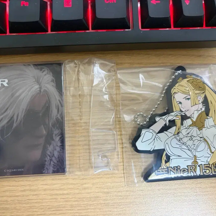 [BUNJANG] NieR Replicant Postcard + 15th Anniversary Keyring Set / 니어 레플리칸트 엽서 + 15주년 키링 세트