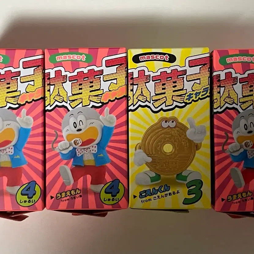 [BUNJANG] Japanese Snack Mascot Classic Figures (Set of 4) / 일본 과자 마스코트 고전 피규어