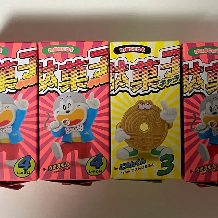 [BUNJANG] Japanese Snack Mascot Classic Figures (Set of 4) / 일본 과자 마스코트 고전 피규어
