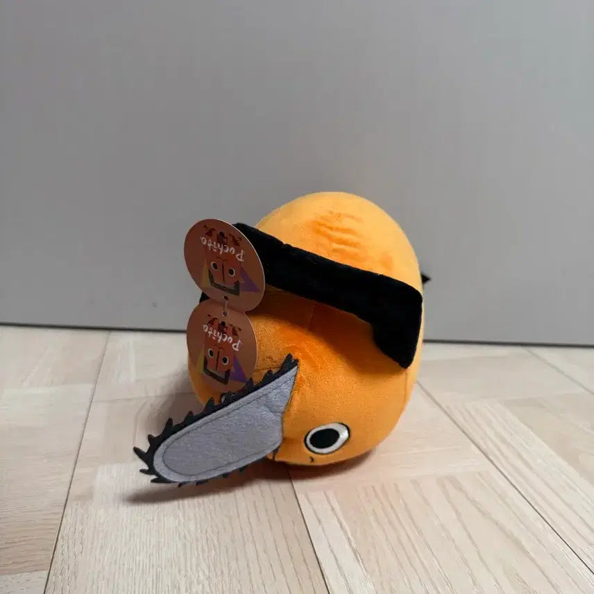 [BUNJANG] Chainsaw Man Pochita Plush Toy (New) / 체인소맨 포치타 인형 새상품