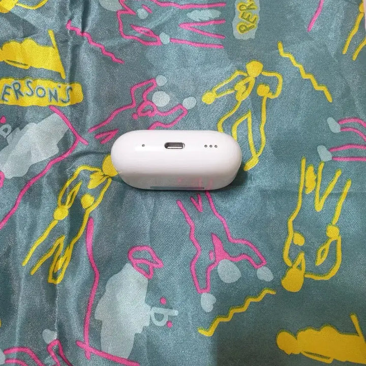 [BUNJANG] AirPods Pro 2 (USB-C) Charging Case / 에어팟 프로2 C타입 본체 (택배비포함)