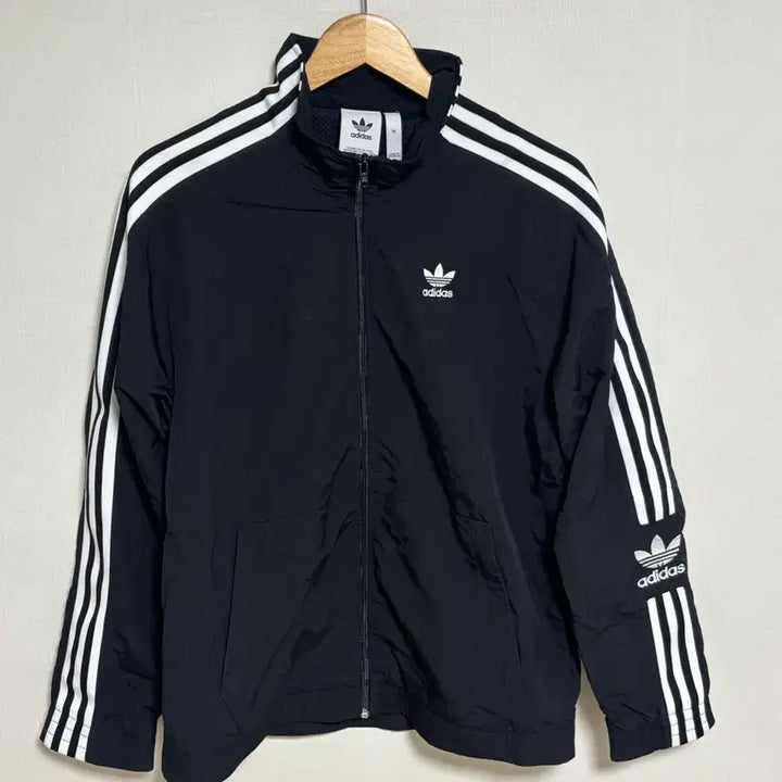 [BUNJANG] Adidas Lock Up Track Top Black Medium / 아디다스 락업 트랙탑 M 블랙