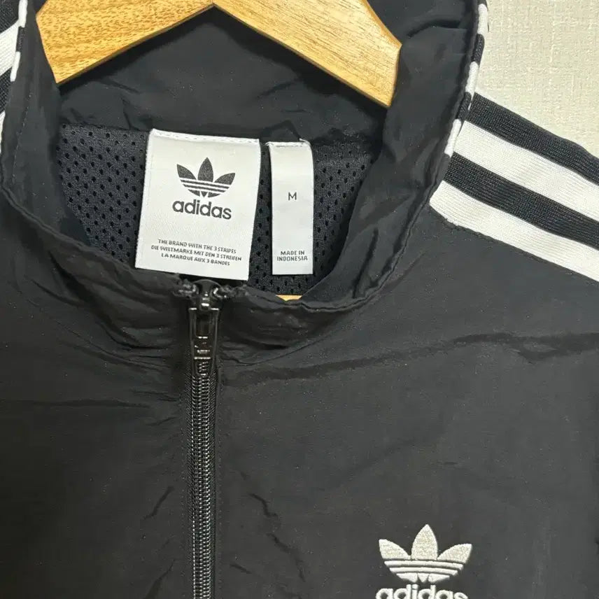 [BUNJANG] Adidas Lock Up Track Top Black Medium / 아디다스 락업 트랙탑 M 블랙