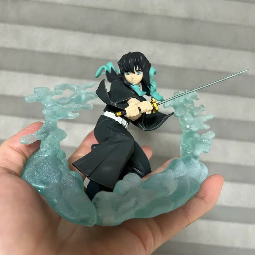 [BUNJANG] Demon Slayer Muichiro Tokito Figure / 무이치로 피규어 귀칼 귀멸의칼날