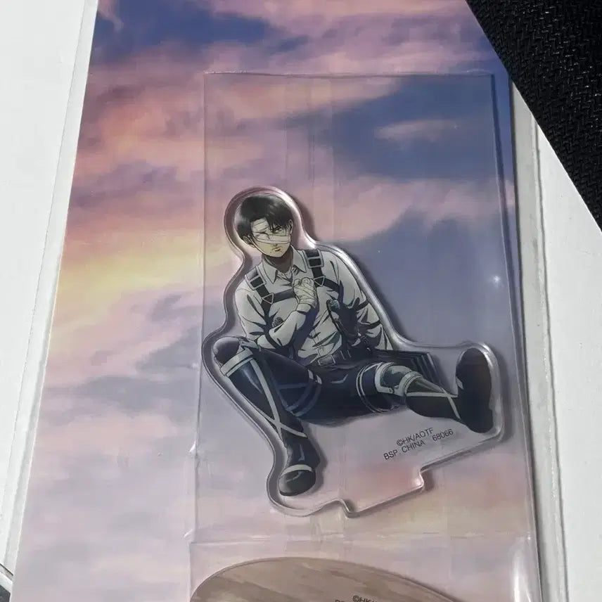 [BUNJANG] Attack on Titan Levi Acrylic Stand / 진격거 쿠지 아크릴 리바이