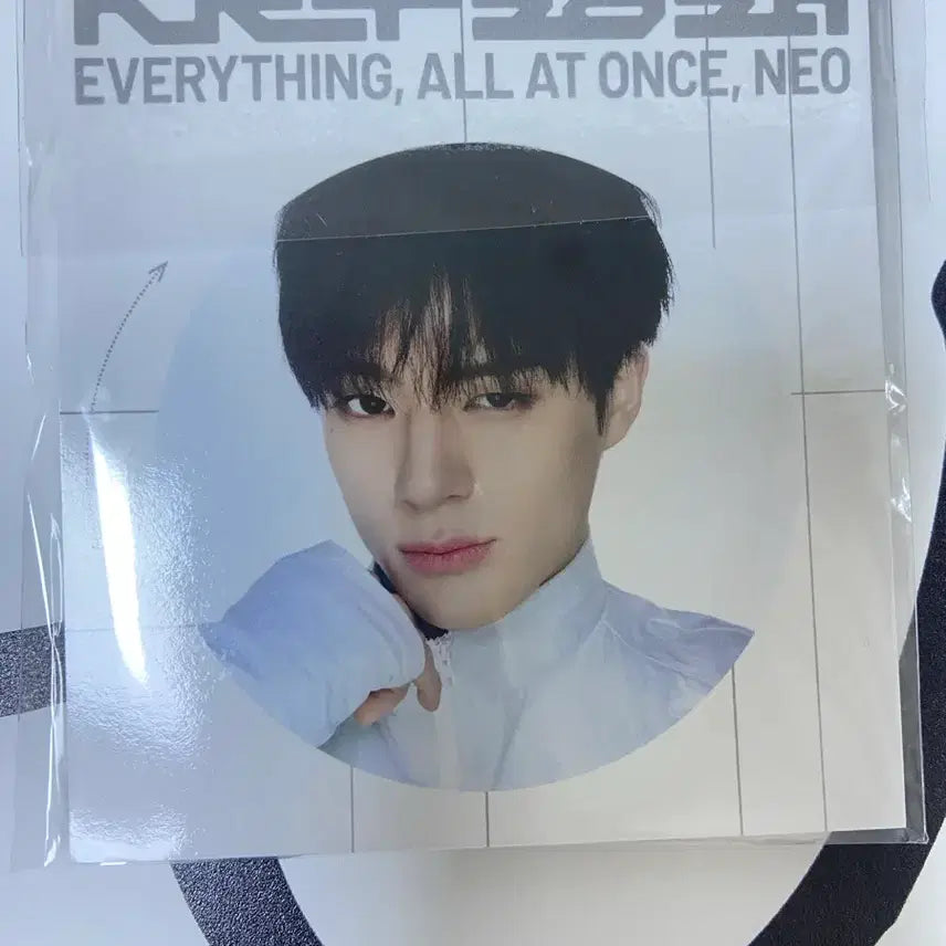 [BUNJANG] NCT Neo City 10th Anniversary Jeno Badge / NCT 엔시티 10주년 팝업 네오그라운드 제노 뱃지