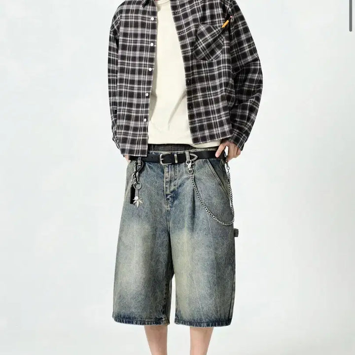 [BUNJANG] Dimitri Black Bio-Washed Carpenter Bermuda Denim Shorts (Dust Indigo) Size 32 / 디미트리블랙 바이오워싱 카펜터 버뮤다 데님팬츠 (더스트 인디고) 32