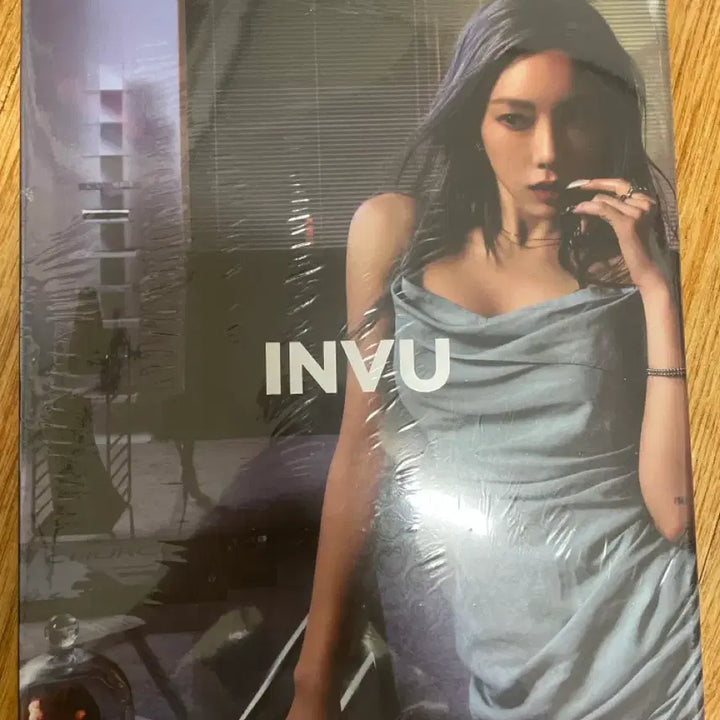 [BUNJANG] Taeyeon INVU Limited Edition Album / 태연 INVU 한정판
