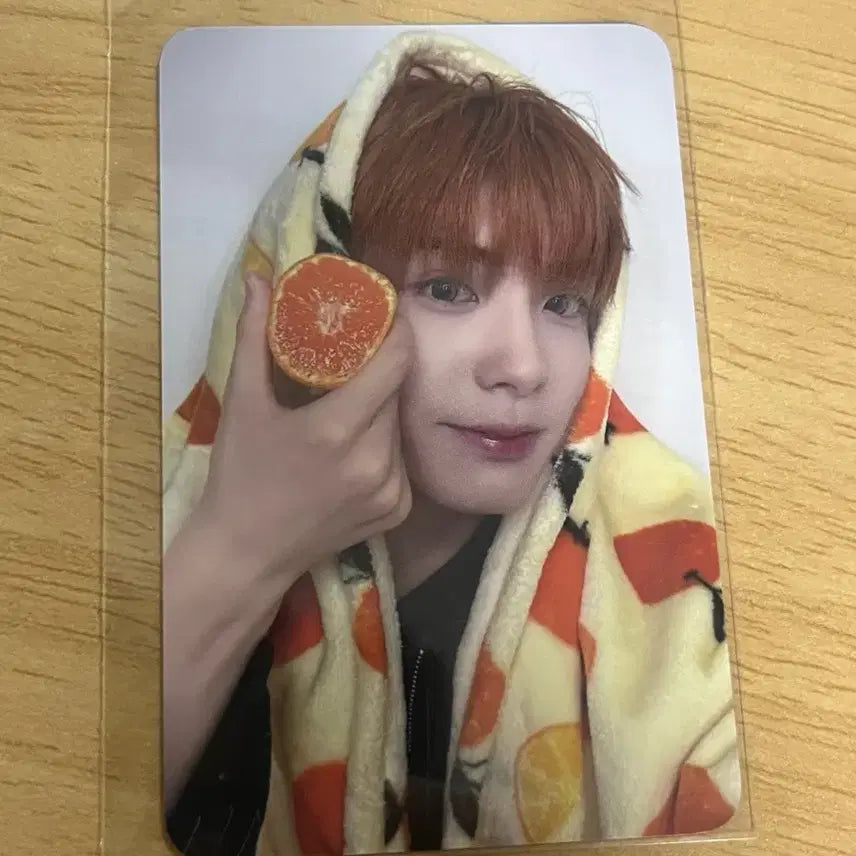 [BUNJANG] NEXZ Yuki "Orange Tangerine" Blanket Photocard / 넥스지 유키 메이크스타 귤담요 포카