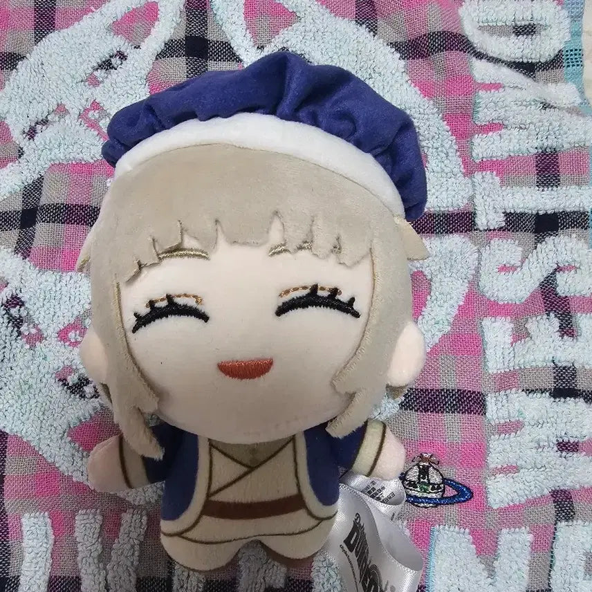 [BUNJANG] Hot Toys Dungeon Meshi Pharin Plush Keychain / 핫토이 던전밥 파린 인형 키링