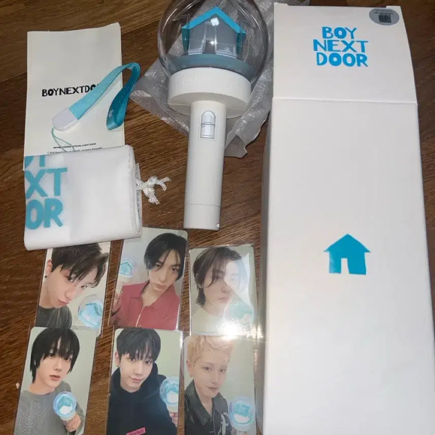 [BUNJANG] BOYNEXTDOOR Wonders Stick Lightstick (Unused) / (미사용) 보이넥스트도어 보넥도 원더스틱 응원봉