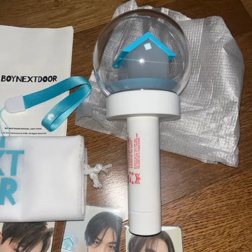 [BUNJANG] BOYNEXTDOOR Wonders Stick Lightstick (Unused) / (미사용) 보이넥스트도어 보넥도 원더스틱 응원봉