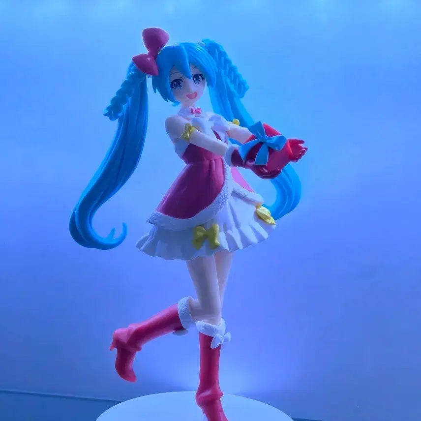 [BUNJANG] Hatsune Miku Christmas Santa Figure / 하츠네 미쿠 SPM 크리스마스 산타 피규어