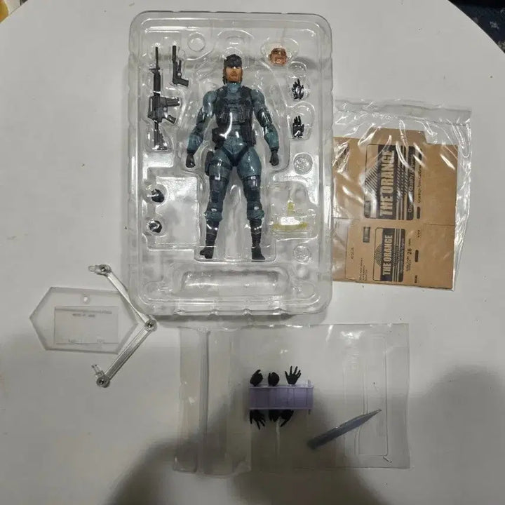 [BUNJANG] Good Smile Company Figma Solid Snake MGS2 Action Figure / 피그마 메탈기어 솔리드" 솔리드 스네이크 MGS2 팝니다.