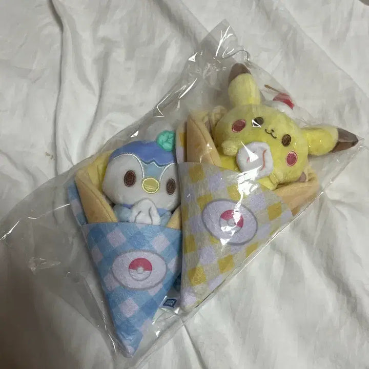 [BUNJANG] Pokemon Pocket Peace Crepe Pikachu &amp; Ppengdu Bundle / (택o) 포켓몬 포켓피스 크레페 피카츄, 펭도리 일괄 판매