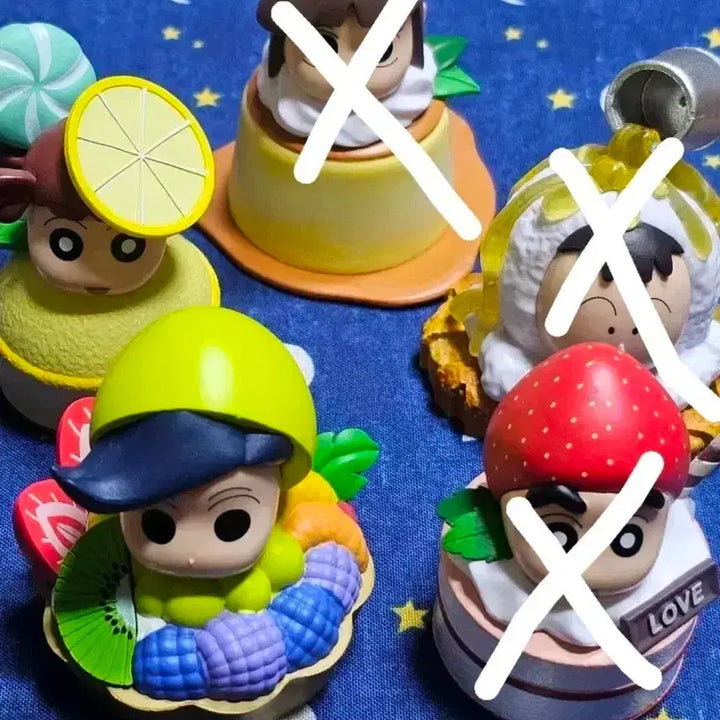 [BUNJANG] Crayon Shin-chan Dessert Figure Set (2 Types: To-su and Yuni) / [세일중] 짱구 랜덤 가챠 디저트 피규어 2종 일괄 세트 철수 유리