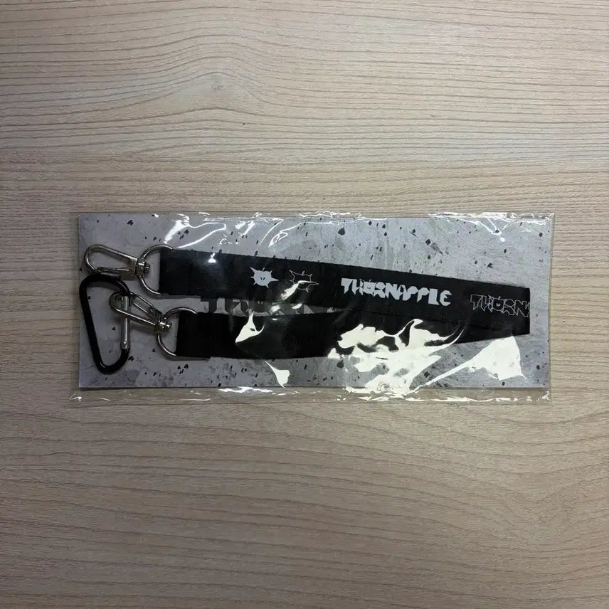 [BUNJANG] Ssin Apple Water Memory Concert Strap Keychain / 쏜애플 스트랩 키링