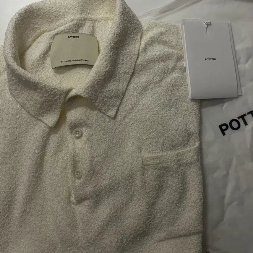 [BUNJANG] Pottery Bucl Polo Knit Cream 4 Size / 포터리 부클 폴로 니트 크림 색상 4사이즈