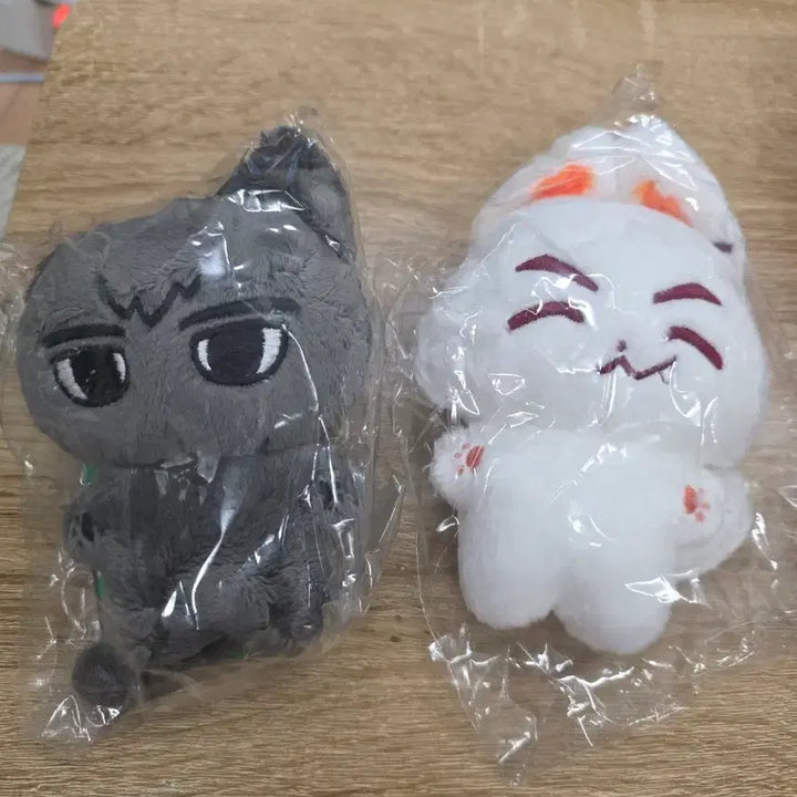 [BUNJANG] Playz Eunho Min Animal Plush Bundle Set / 플레이브 비공굿 인형 은호냥 하민냥 특전포함 원가이하 일괄 양도