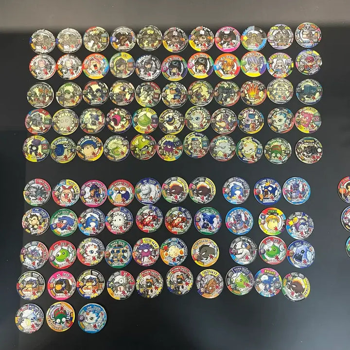 [BUNJANG] Classic MapleStory 2003 First Edition Round Stickers &amp; Gwihon Stickers Bundle / 고전 메이플스토리 2003초판 원형딱지 및 귀혼딱지