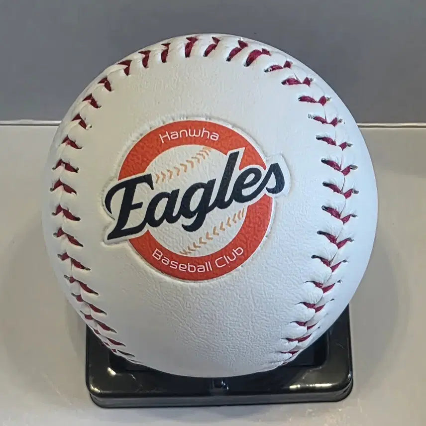 [BUNJANG] Cho Dong-wook Hanwha Signed Baseball / 조동욱 한화 로고볼 싸인볼