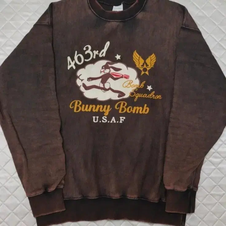 [BUNJANG] Outstanding. Bunny Bomb Sweatshirt Vintage Black S / 아웃스탠딩 bunny bomb 맨투맨 빈티지 블랙 S