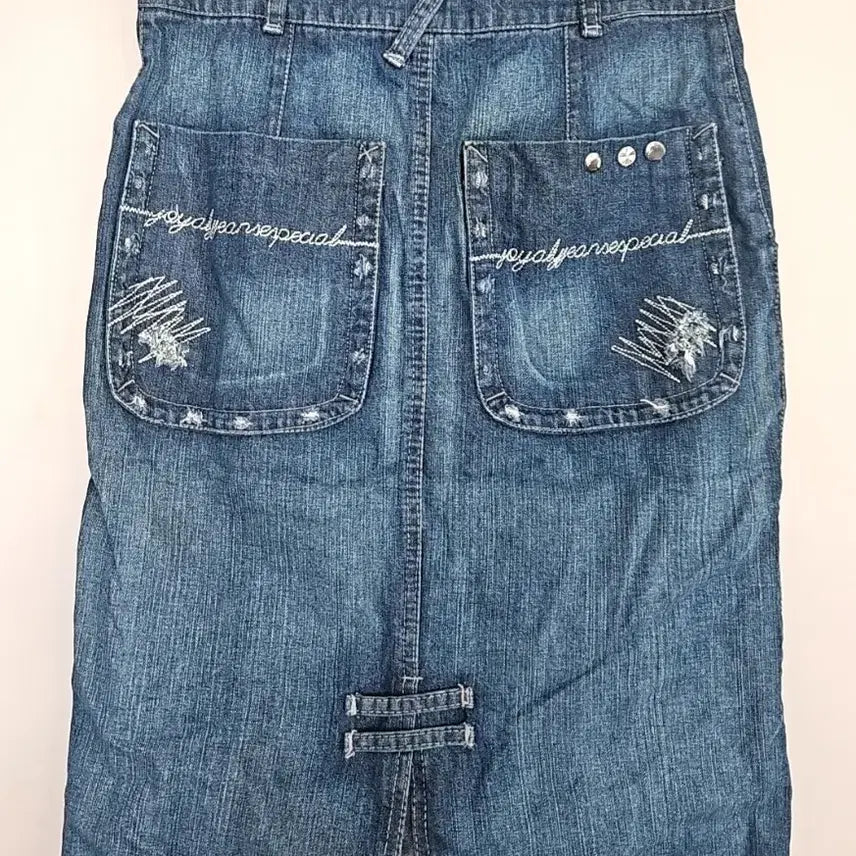 [BUNJANG] Unique Design Denim Skirt - Size S / 디자인이 여쁜 청치마