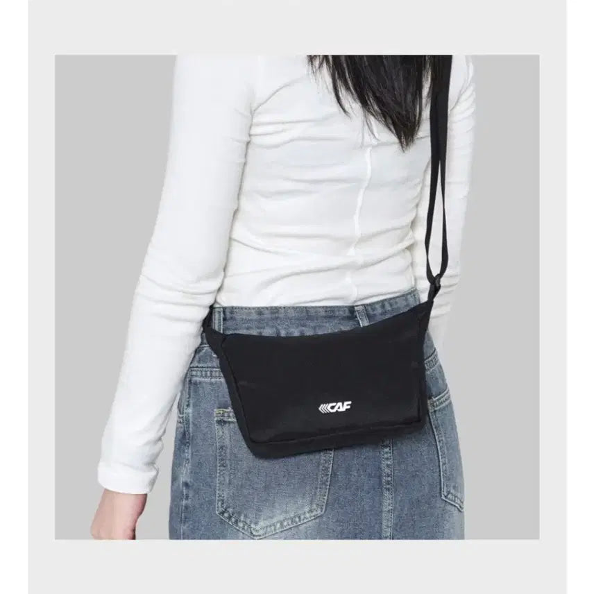 [BUNJANG] Lecaf Ultra-Lightweight Cross Bag Black / (새상품)르까프 초경량 크로스백