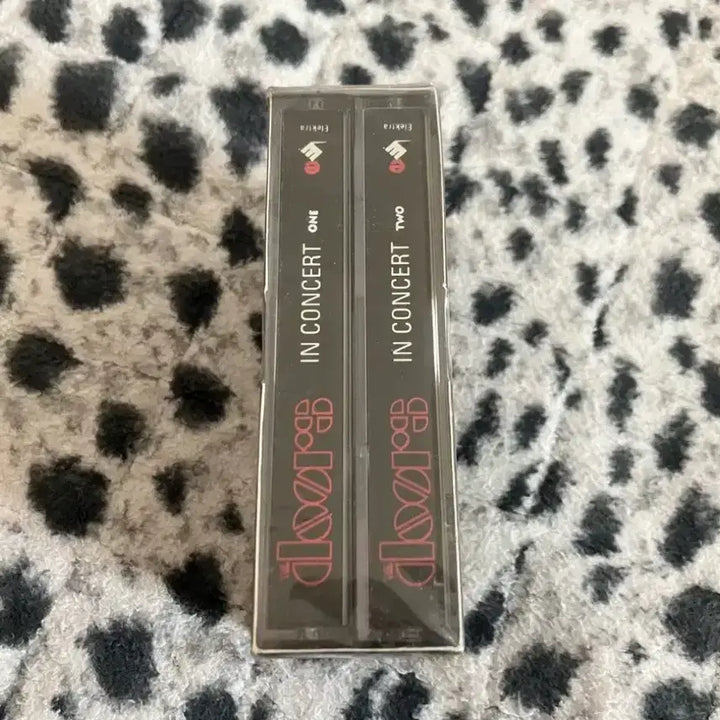 [BUNJANG] The Doors The Doors Licensed Unsealed Cassette Tape / 도어즈 더블 앨범 라이센스 미개봉 카세트테이프 도어스
