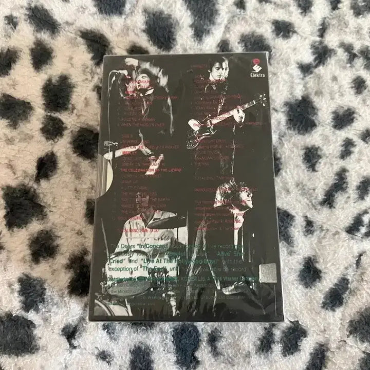 [BUNJANG] The Doors The Doors Licensed Unsealed Cassette Tape / 도어즈 더블 앨범 라이센스 미개봉 카세트테이프 도어스
