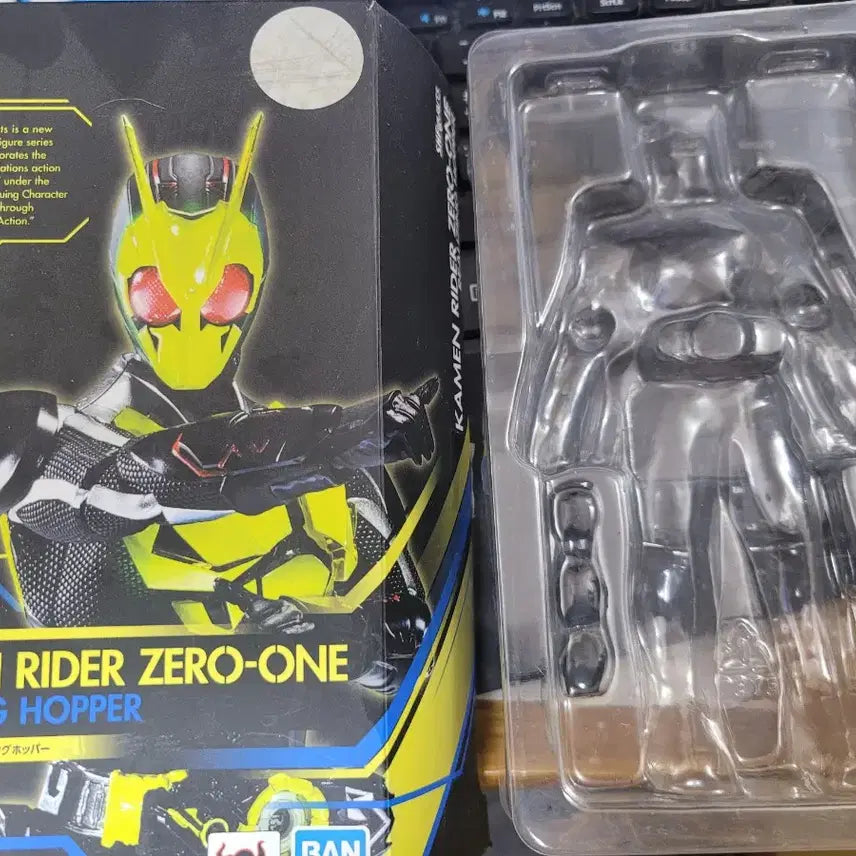 [BUNJANG] Bandai Tamashii Nations S.H.Figuarts Kamen Rider 1, Kuuga, Zero-One Bundle Set / 일괄 shf 피규어아츠 가면라이더 제로원, 1호, 쿠우가