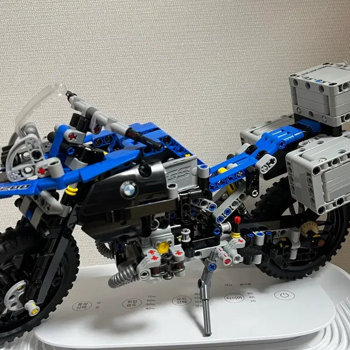 [BUNJANG] LEGO Technic BMW R 1200 GS Adventure (42063) / 레고 42063 bmw 1200 gs 테크닉 바이크