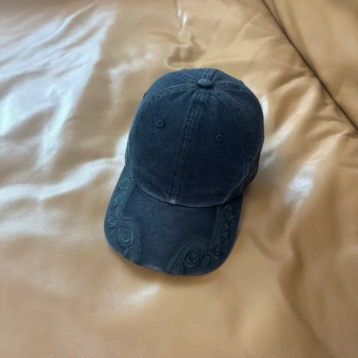 [BUNJANG] Supreme 6-Panel Rose Washed Black Cap / 슈프림 6패널 볼캡 모자 로즈 워시드 블랙