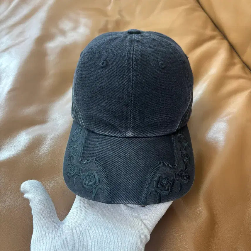 [BUNJANG] Supreme 6-Panel Rose Washed Black Cap / 슈프림 6패널 볼캡 모자 로즈 워시드 블랙